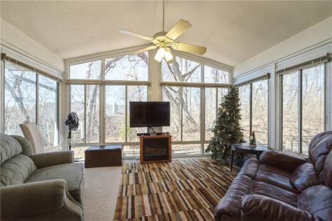3801 Lexington Drive NE Cedar Rapids IA 52402