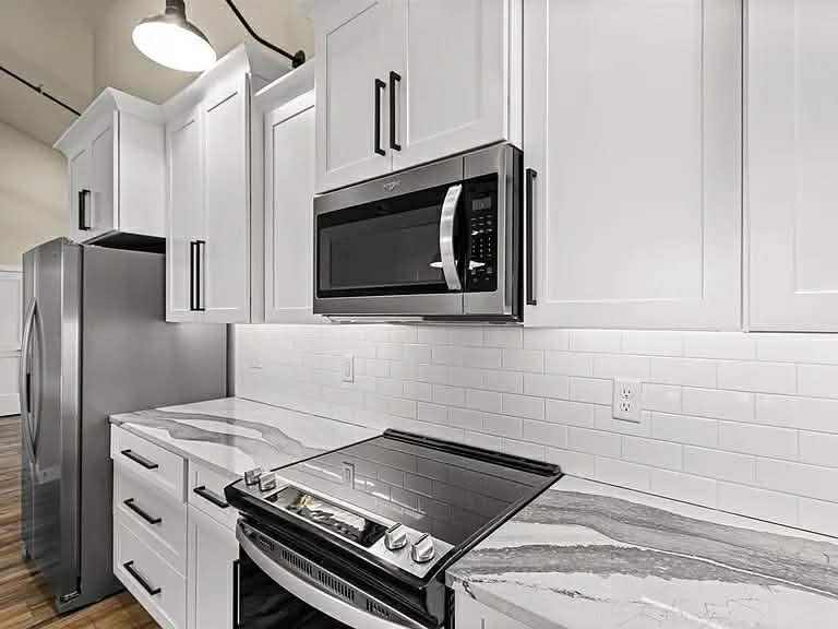 407 E Main Street Solon IA 52333