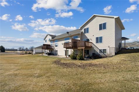 3748 Stoneview Circle SW Cedar Rapids IA 52404