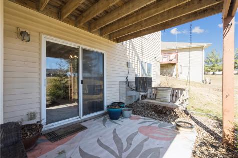3748 Stoneview Circle SW Cedar Rapids IA 52404