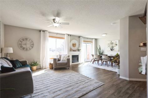 3748 Stoneview Circle SW Cedar Rapids IA 52404