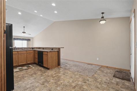 4437 Hastings Drive Marion IA 52302