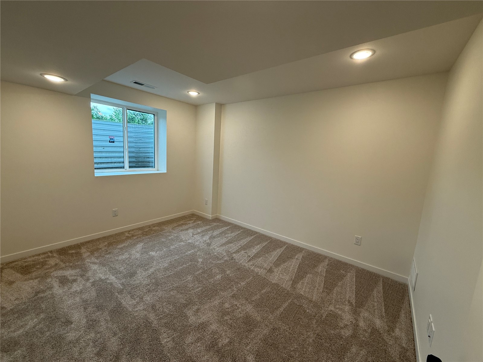 109 Dawson Drive West Branch IA 52358