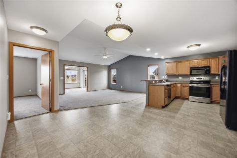 2346 49th Street Court Marion IA 52302