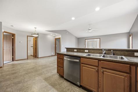 2346 49th Street Court Marion IA 52302