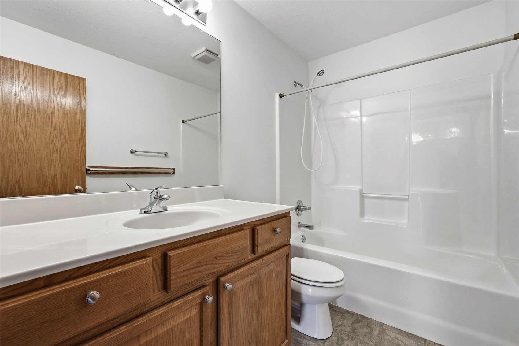 2346 49th Street Court Marion IA 52302
