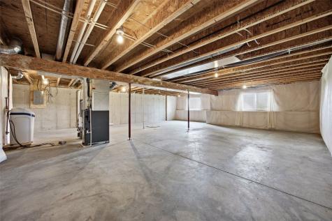 2346 49th Street Court Marion IA 52302