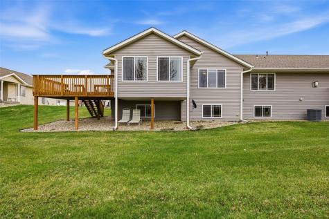 2346 49th Street Court Marion IA 52302