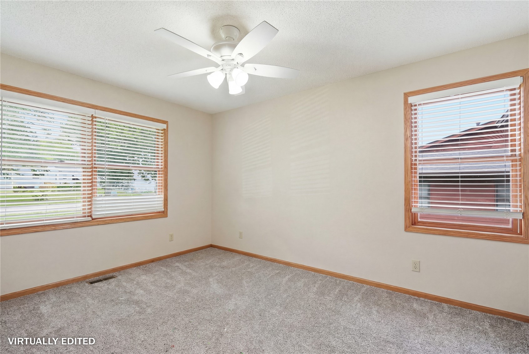 140 35th Street Drive SE Cedar Rapids IA 52403