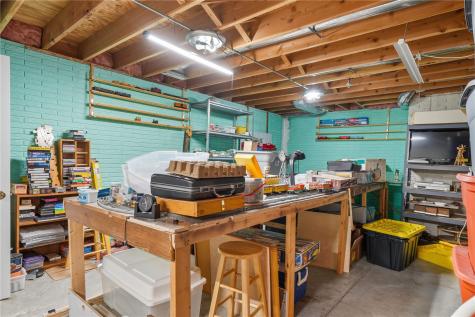 140 35th Street Drive SE Cedar Rapids IA 52403