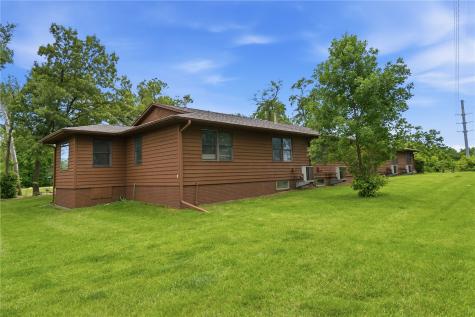 140 35th Street Drive SE Cedar Rapids IA 52403
