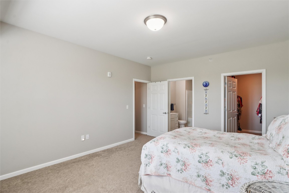 3550 Stone Creek Circle SW Cedar Rapids IA 52404