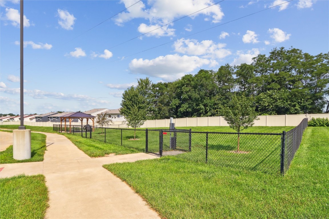 3550 Stone Creek Circle SW Cedar Rapids IA 52404
