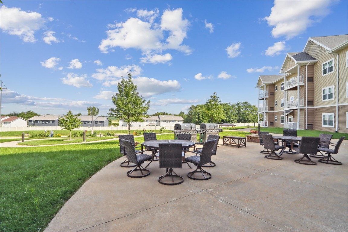 3550 Stone Creek Circle SW Cedar Rapids IA 52404