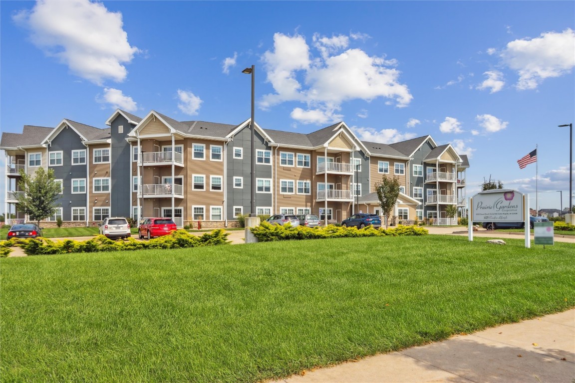 3550 Stone Creek Circle SW Cedar Rapids IA 52404