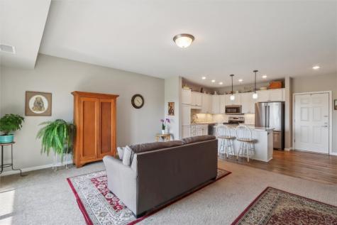 3550 Stone Creek Circle SW Cedar Rapids IA 52404