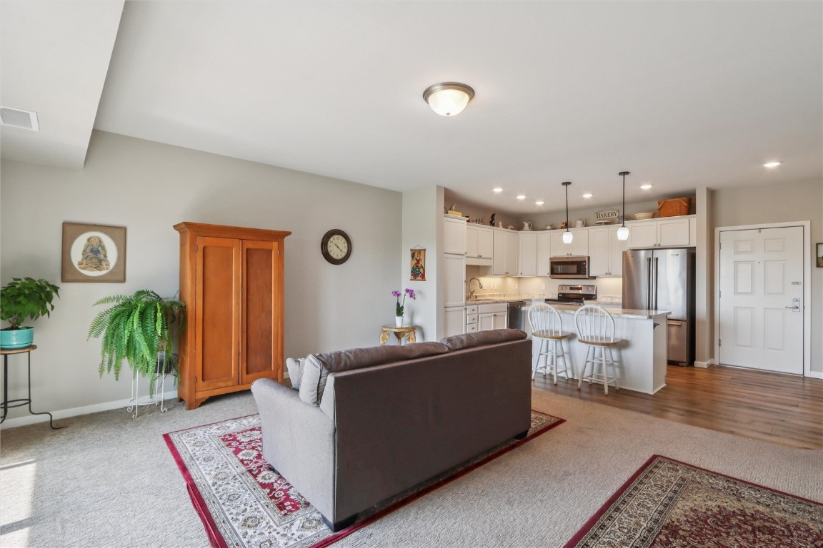 3550 Stone Creek Circle SW Cedar Rapids IA 52404