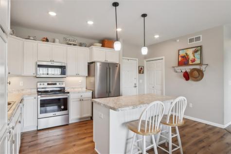 3550 Stone Creek Circle SW Cedar Rapids IA 52404
