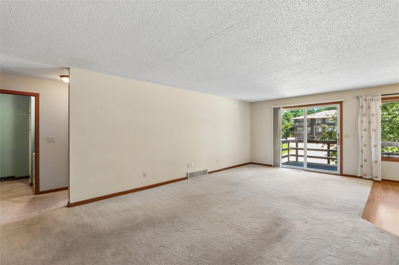 1716 Pikes Peak Court NE Cedar Rapids IA 52402