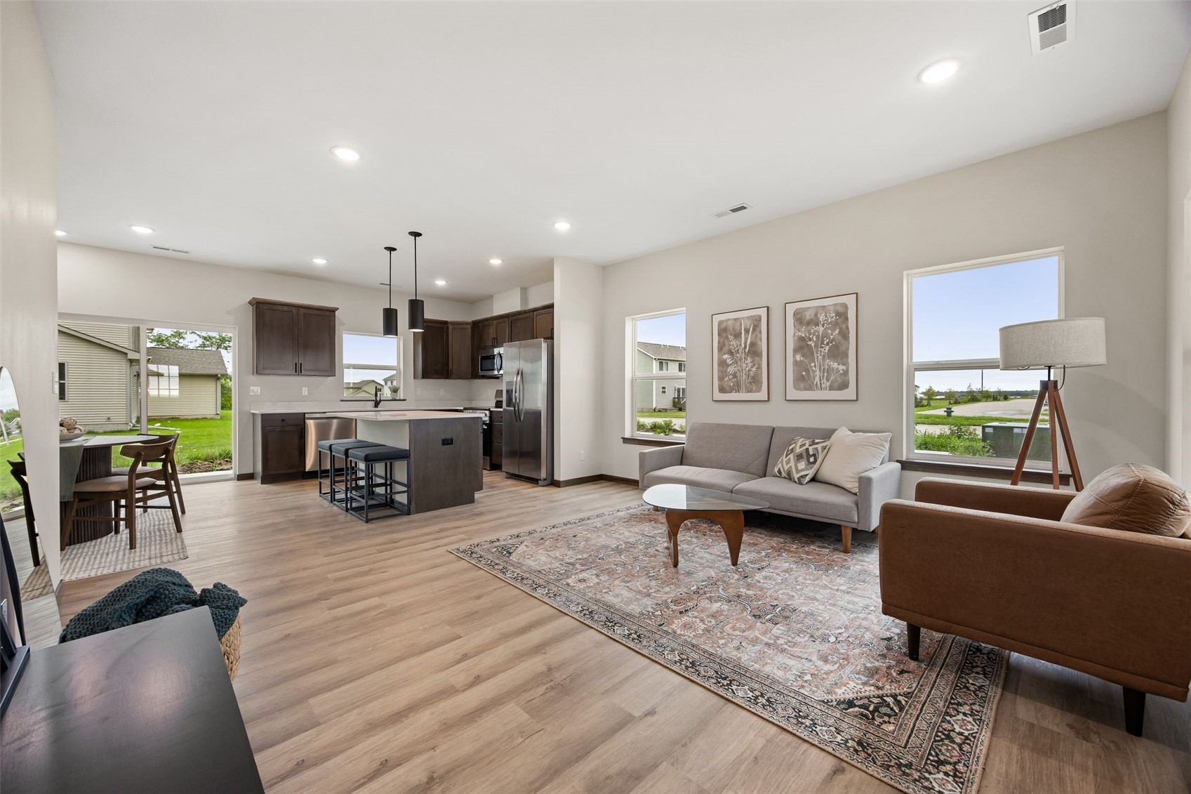 160 Bethany Loop SW Cedar Rapids IA 52404