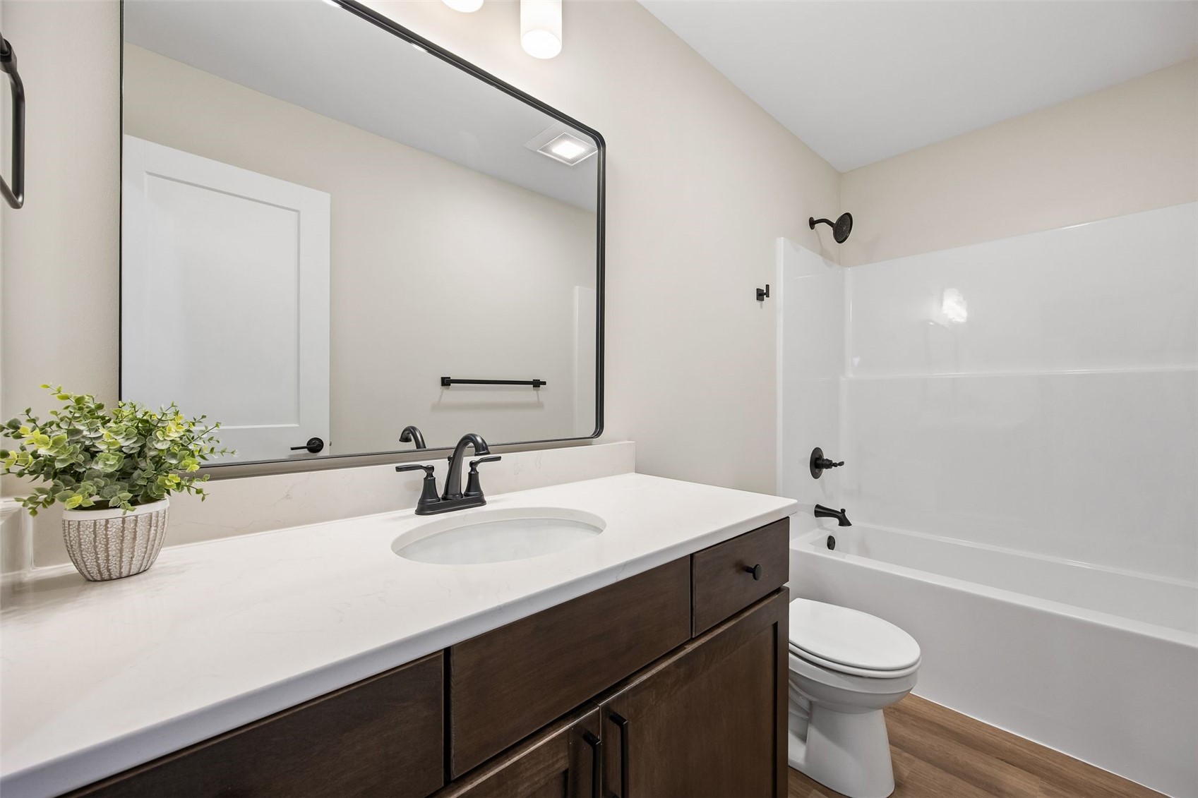 160 Bethany Loop SW Cedar Rapids IA 52404