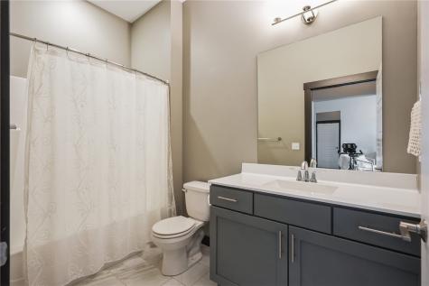200 3rd Avenue SW Cedar Rapids IA 52404