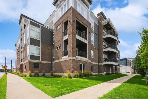 200 3rd Avenue SW Cedar Rapids IA 52404
