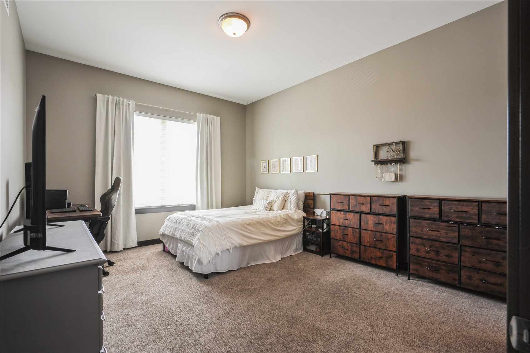 200 3rd Avenue SW Cedar Rapids IA 52404