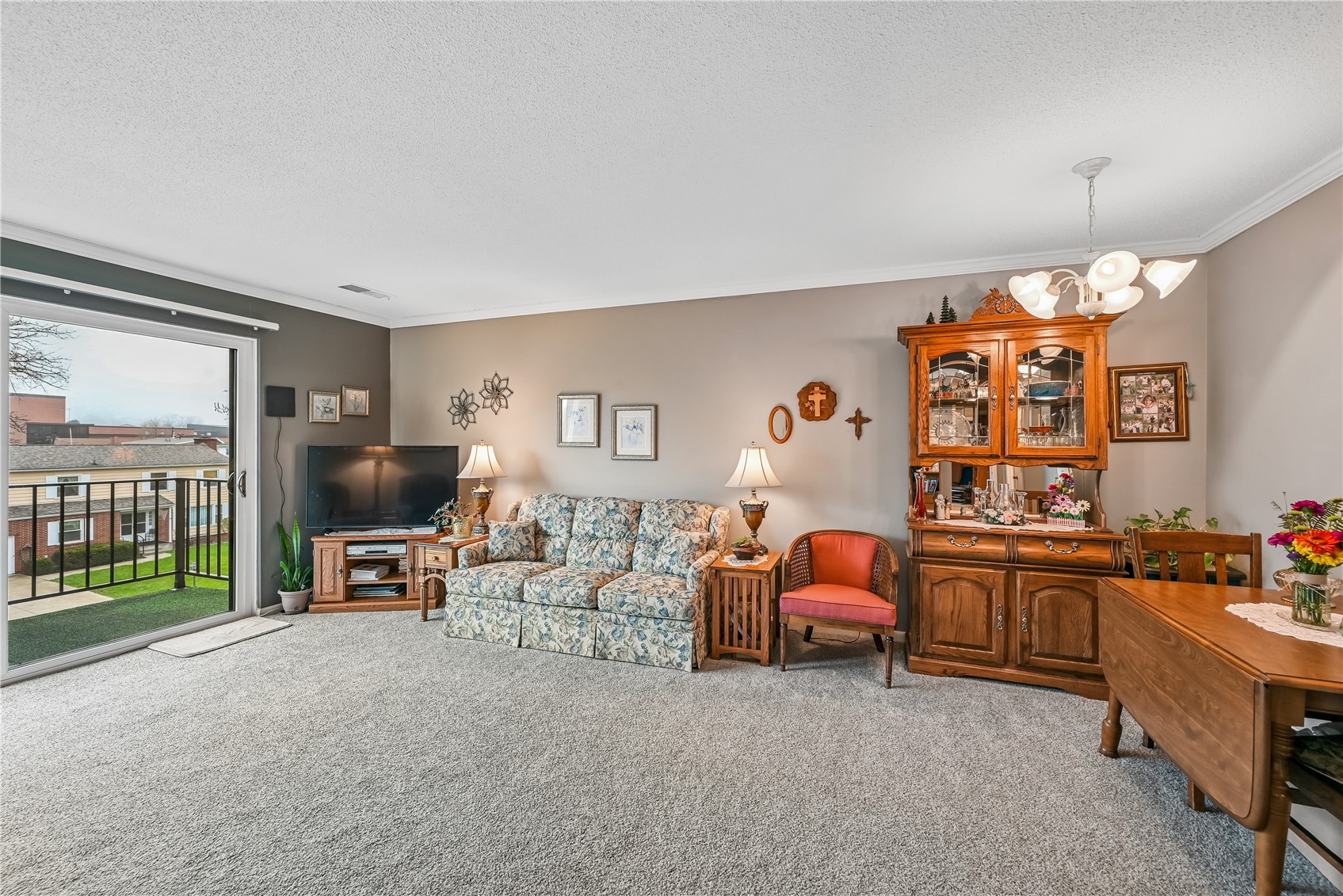 150 Thompson Drive SE Cedar Rapids IA 52403