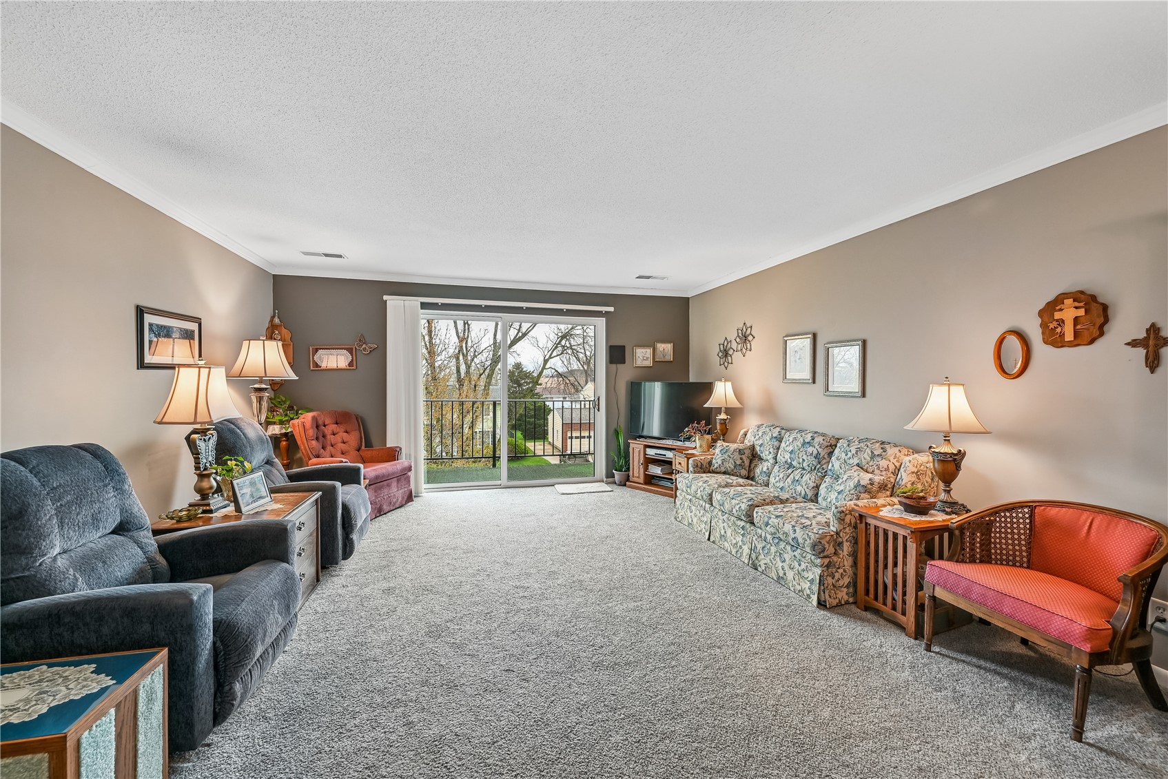 150 Thompson Drive SE Cedar Rapids IA 52403