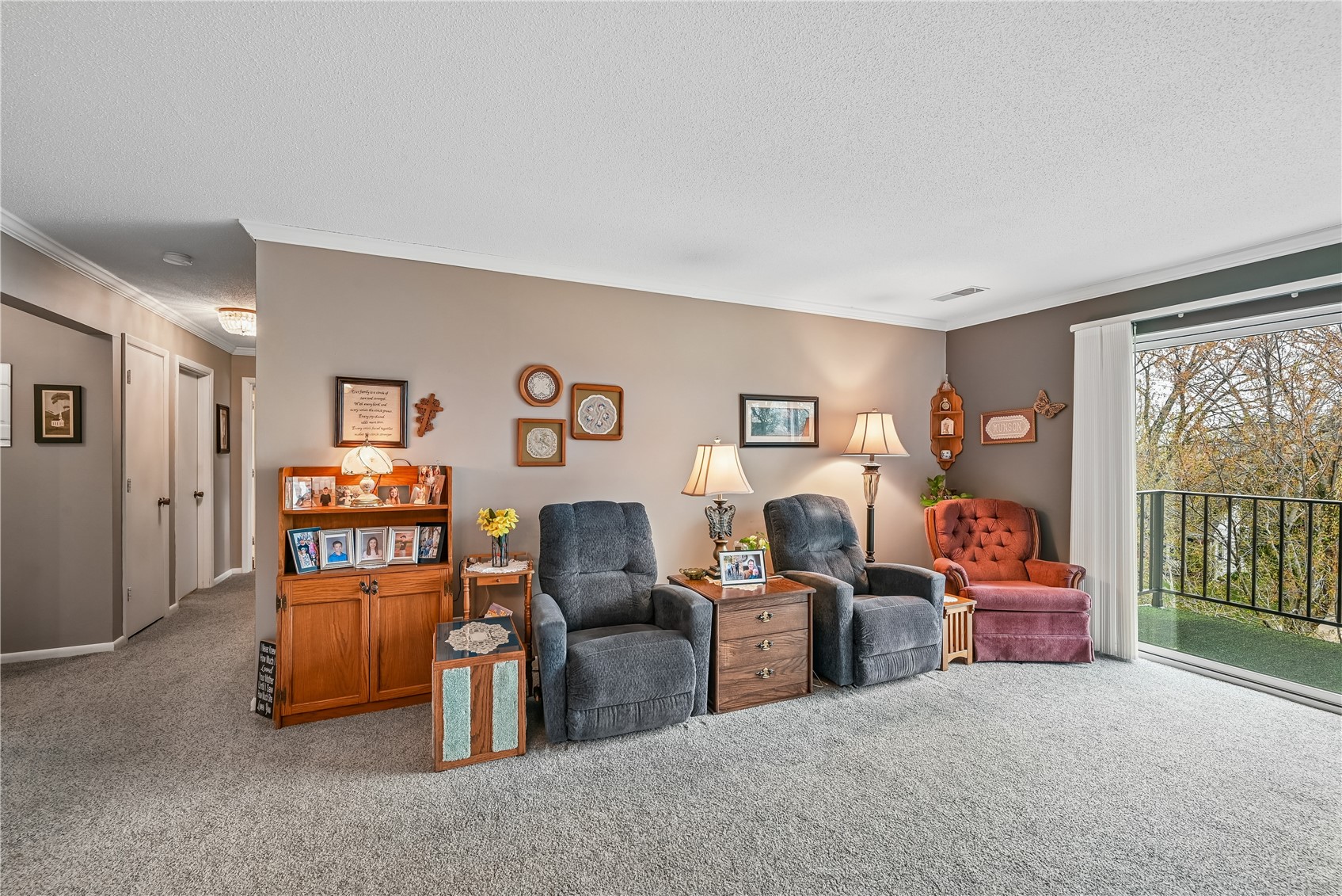 150 Thompson Drive SE Cedar Rapids IA 52403