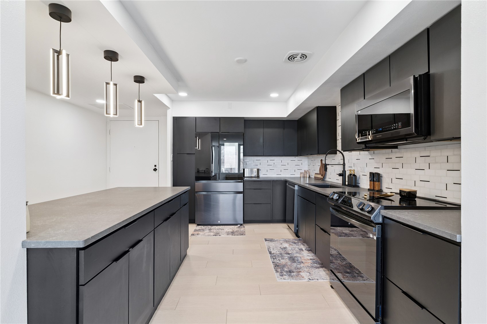 2222 1st Avenue NE Cedar Rapids IA 52402
