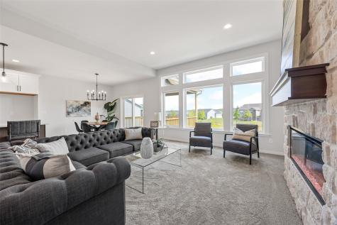5638 Meadow Grass Circle SE Cedar Rapids IA 52403