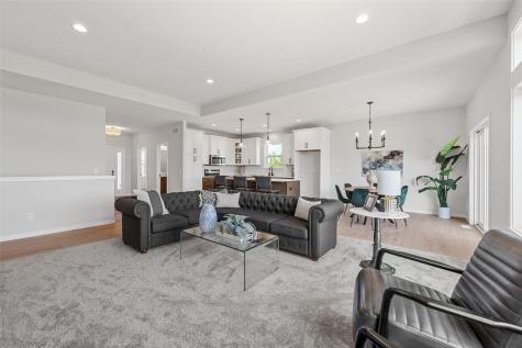 5638 Meadow Grass Circle SE Cedar Rapids IA 52403