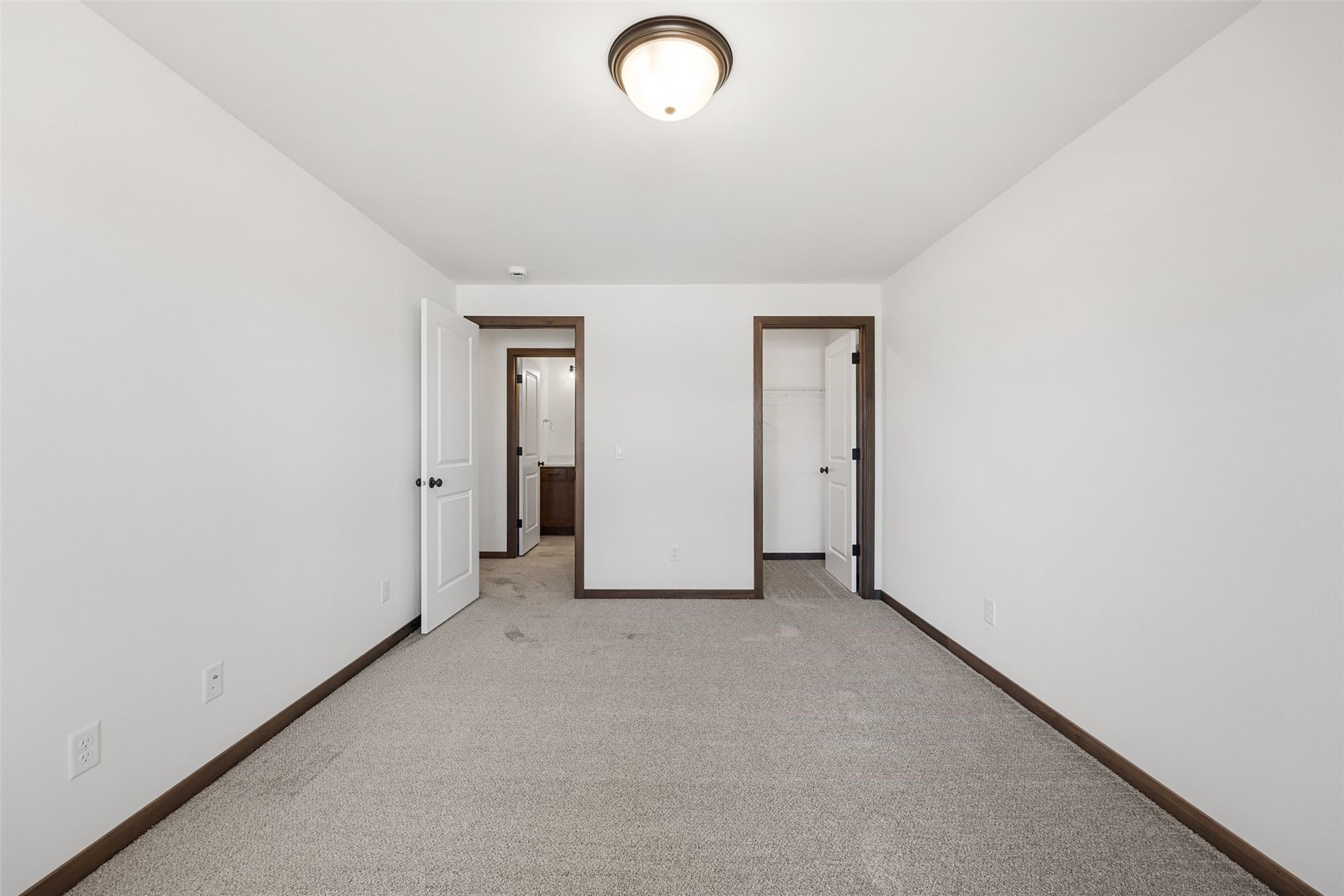 5638 Meadow Grass Circle SE Cedar Rapids IA 52403