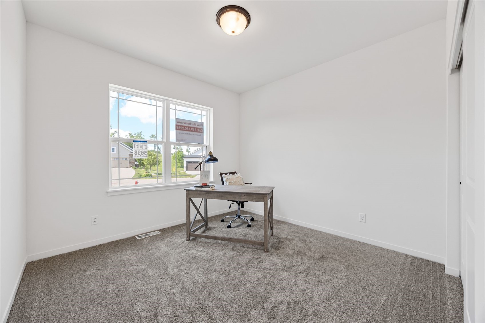 5638 Meadow Grass Circle SE Cedar Rapids IA 52403