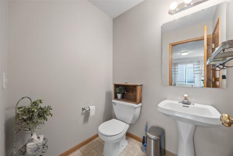 527 Penn Court North Liberty IA 52317