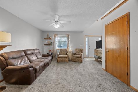 527 Penn Court North Liberty IA 52317