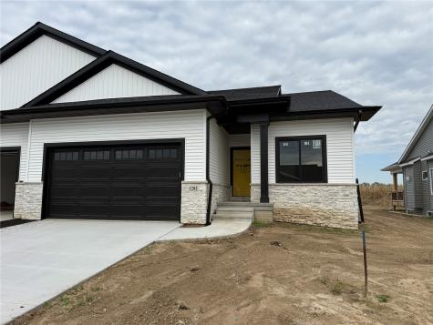 1282 Berkshire Lane North Liberty IA 52317