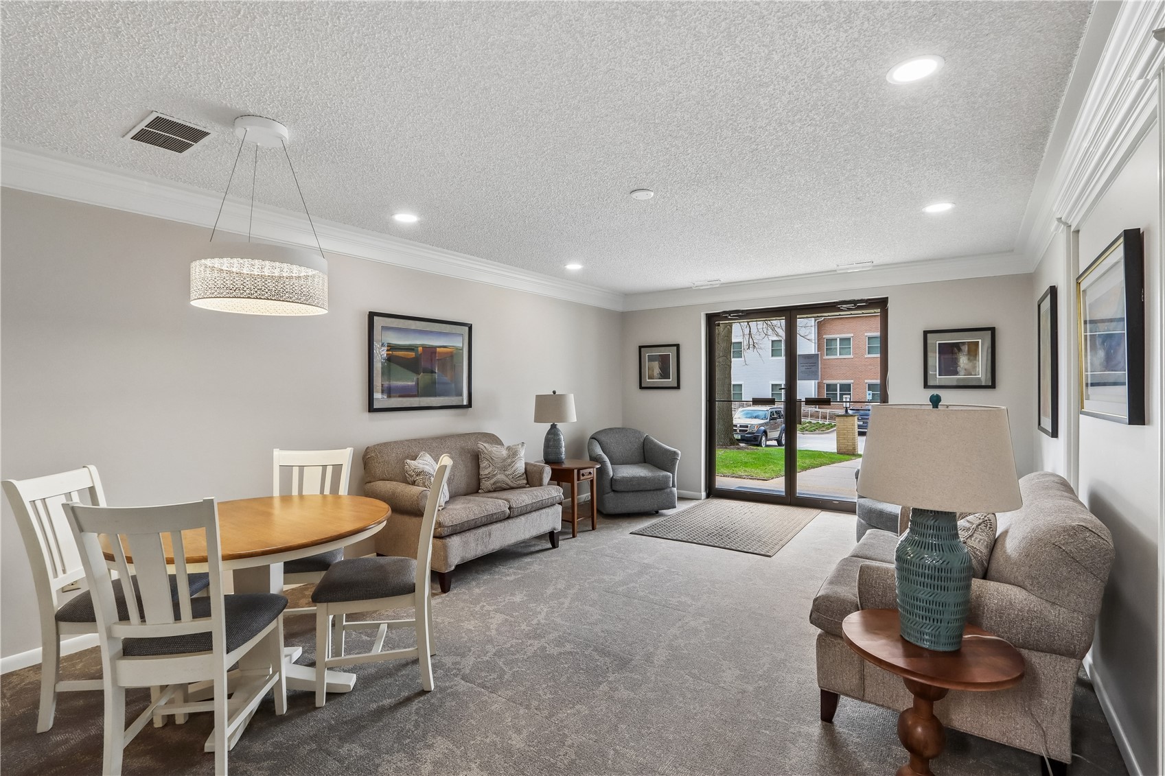 190 Cottage Grove Avenue SE Cedar Rapids IA 52403