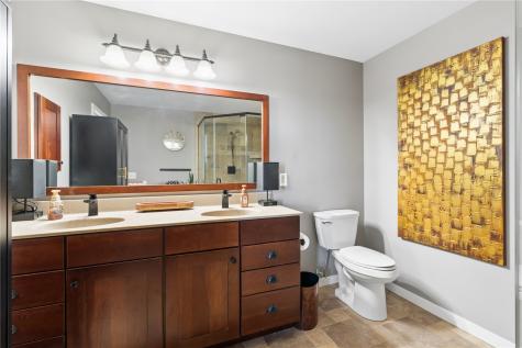 843 Quarry Road Coralville IA 52241