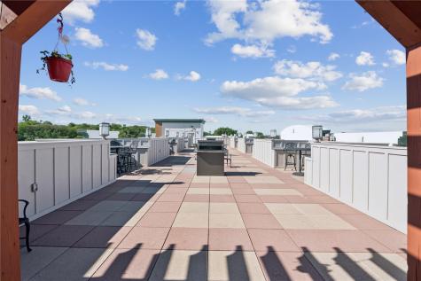 843 Quarry Road Coralville IA 52241
