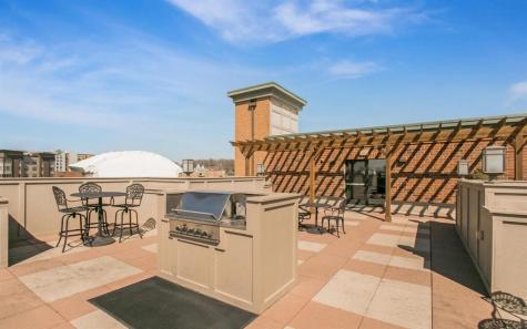 843 Quarry Road Coralville IA 52241