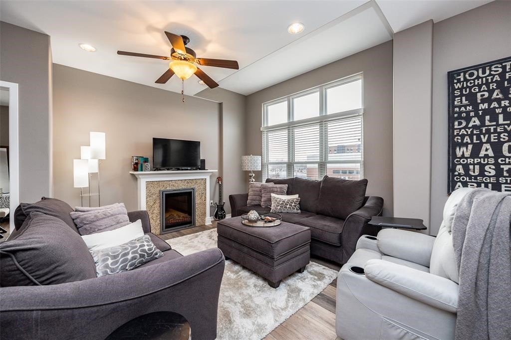 843 Quarry Road Coralville IA 52241