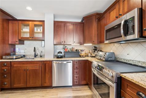 843 Quarry Road Coralville IA 52241