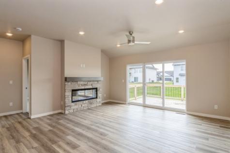 417 Solstice Court North Liberty IA 52317