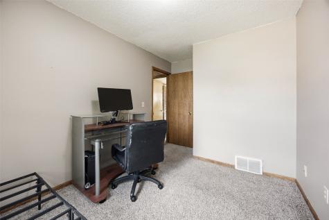 2152 10th Street Coralville IA 52241