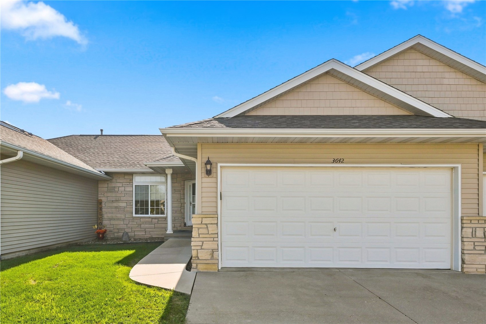 3642 Stoneview Circle SW Cedar Rapids IA 52404