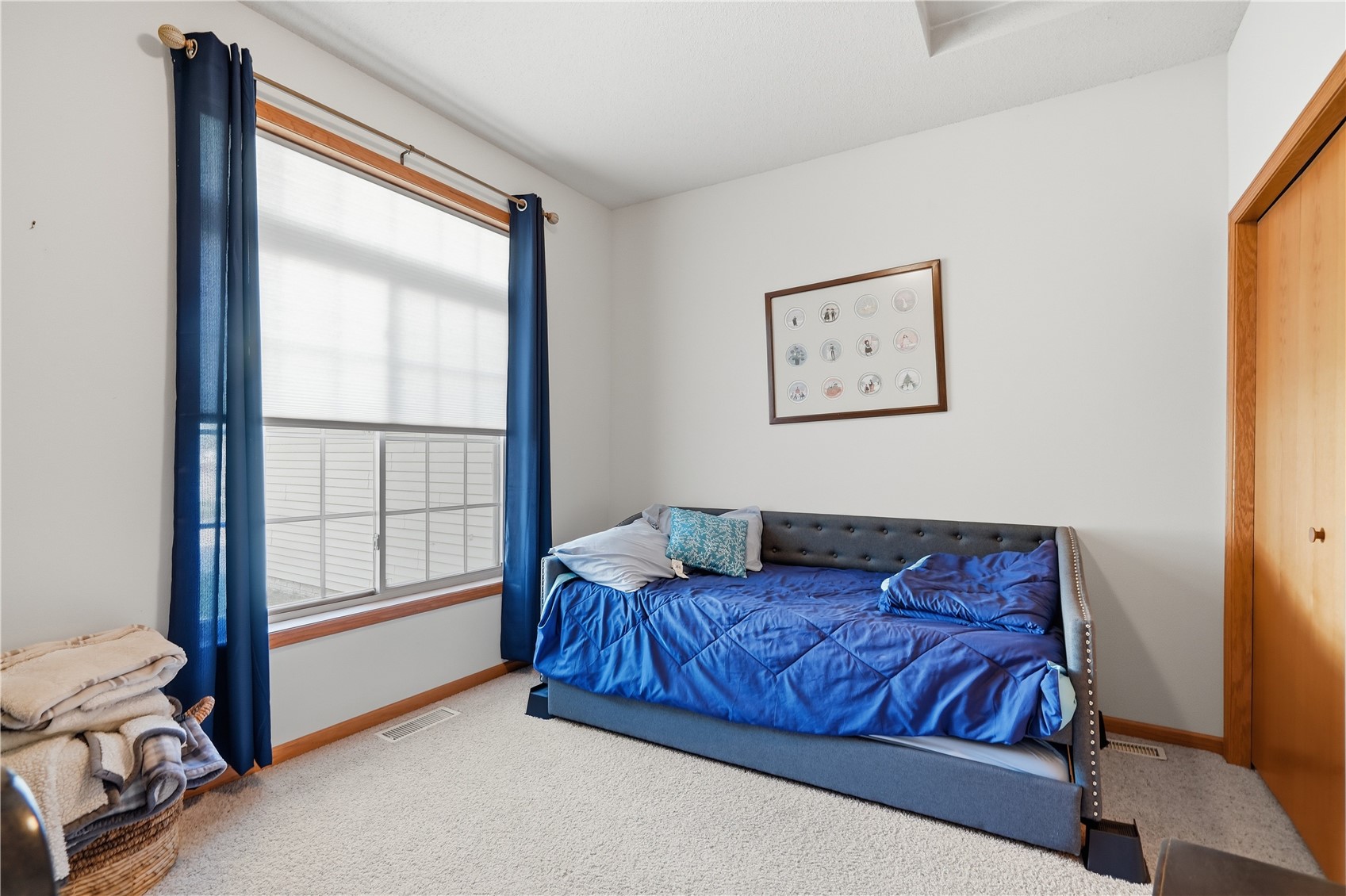 3642 Stoneview Circle SW Cedar Rapids IA 52404