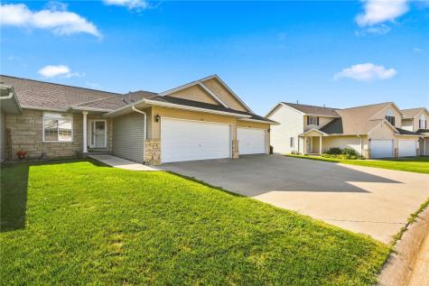 3642 Stoneview Circle SW Cedar Rapids IA 52404